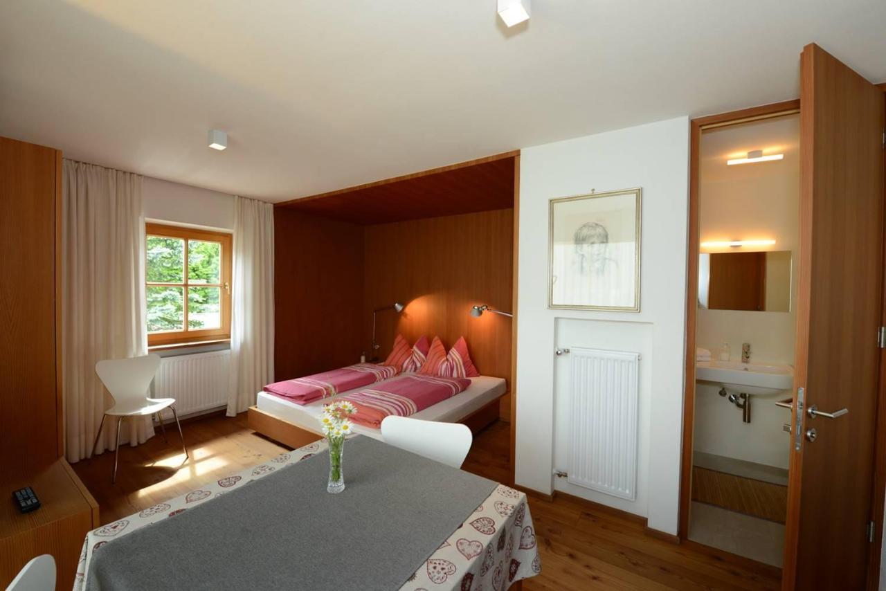 Appartments Markus Kofler Sexten Room photo